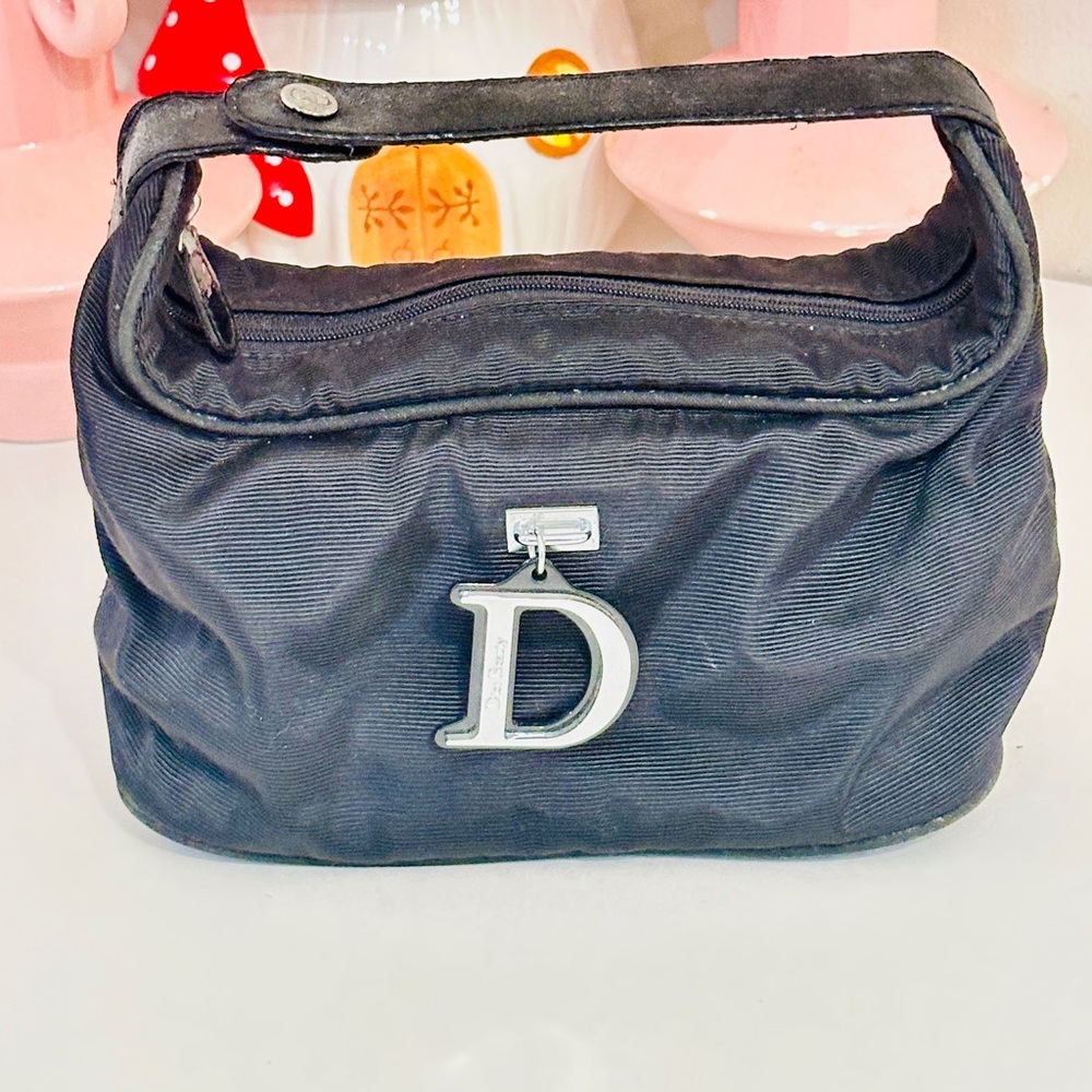 Dior beauty cosmetic bag - Picture 1 of 9
